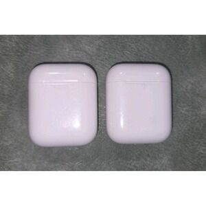 OEM Apple AirPods Charging Case FIRST Generation used CASE ONLY USED Lot Of 2